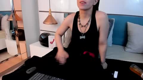Ashkoreh online show from July 25, 2026, 3:53 pm