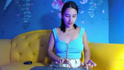 ASHLEY online show from January 5, 2025, 2:06 am