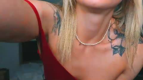 Snapshot of ashley_urban chatting on July 30, 2026, 2:21 am Ashley online show from July 30, 2026, 2:21 am