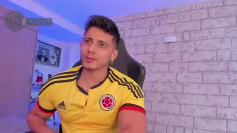 my name real is camilo online show from June 17, 2026, 7:04 pm