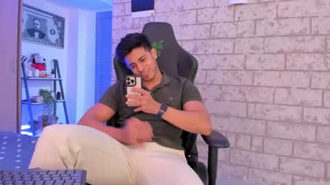 my name real is camilo online show from July 7, 2026, 4:04 am