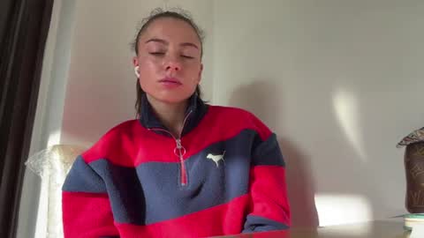 Monica  online show from July 22, 2026, 4:37 am