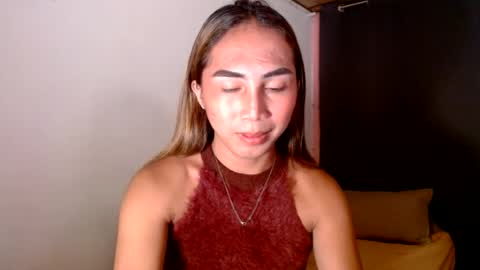 Astrid online show from July 14, 2026, 3:51 pm