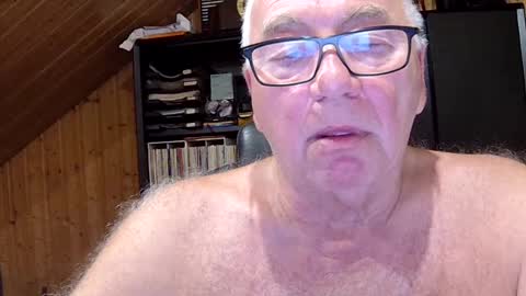 asusandy online show from July 25, 2026, 12:09 am