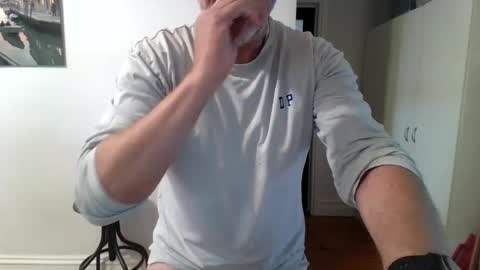 aussiemaninmelbourne online show from July 26, 2026, 3:47 am