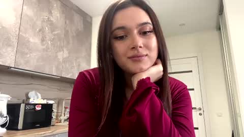 Snapshot of averyhoster chatting on June 15, 2026, 3:03 pm Eva online show from June 15, 2026, 3:03 pm
