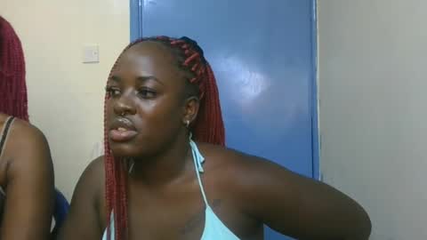 avian_babe1 online show from June 18, 2026, 1:39 am