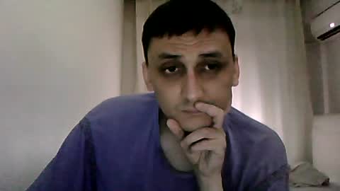 awesenheit online show from July 8, 2026, 12:42 pm