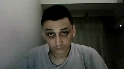 awesenheit online show from July 23, 2026, 2:42 am