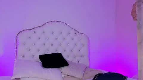 axarasss online show from July 14, 2026, 8:36 pm