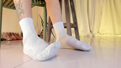 im your little femboy  ALEX   online show from July 24, 2026, 7:56 pm