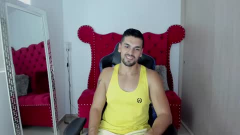 Axel online show from July 6, 2026, 8:22 pm