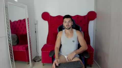 Axel online show from July 20, 2026, 11:34 am