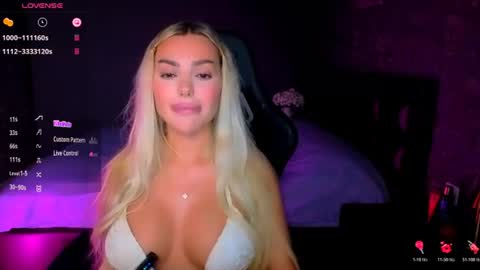  Ayla Demir  online show from July 24, 2026, 8:18 pm