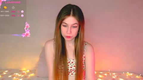Kira online show from December 18, 2025, 6:03 pm