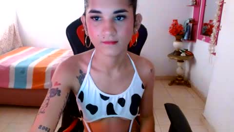 baby_rose03 online show from July 28, 2026, 2:24 pm