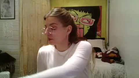 babydemon6 online show from June 30, 2026, 8:32 pm