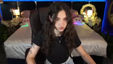 Sasha online show from June 24, 2026, 6:51 pm