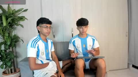 Babyy Couplee online show from July 31, 2026, 2:11 am