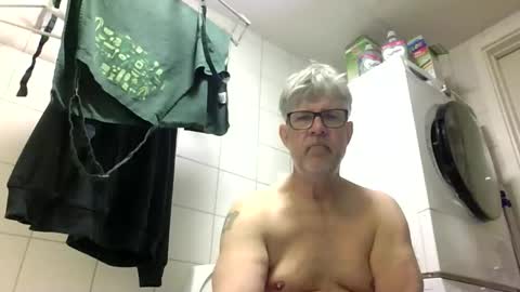 baggelina75 online show from May 11, 2026, 7:58 am