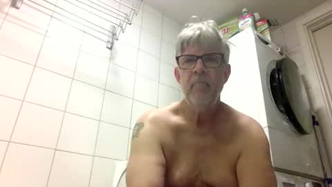 baggelina75 online show from June 4, 2026, 3:45 am
