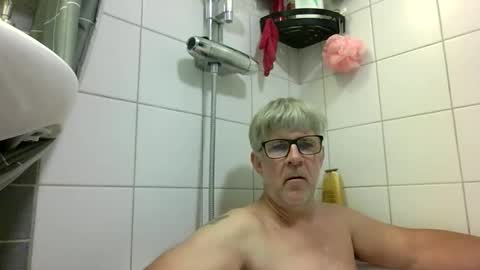 baggelina75 online show from June 7, 2026, 4:00 pm