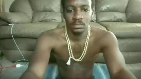 bahamian_linga online show from June 8, 2026, 1:11 pm