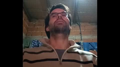 Ezequiel online show from June 19, 2026, 1:43 am