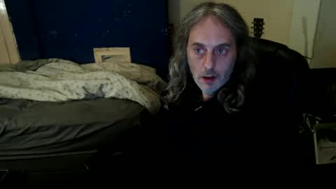 bangintoleather online show from May 2, 2026, 1:32 am