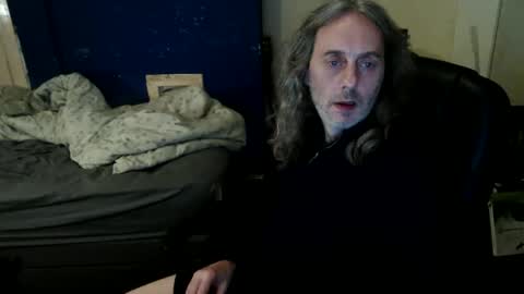 bangintoleather online show from May 3, 2026, 2:17 am