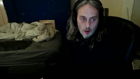 bangintoleather online show from May 8, 2026, 2:17 am