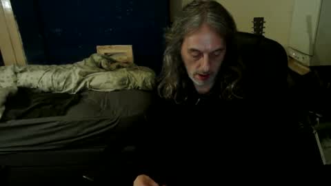 bangintoleather online show from May 17, 2026, 2:31 am