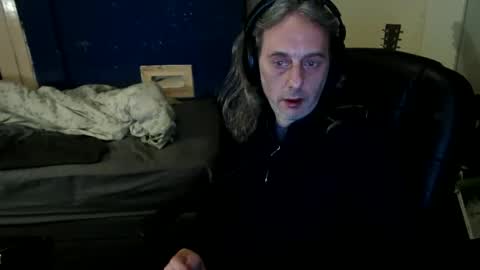 bangintoleather online show from May 22, 2026, 2:19 am