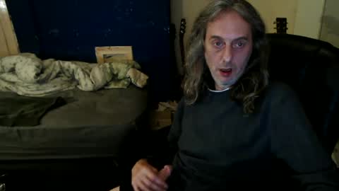bangintoleather online show from June 12, 2026, 2:43 am