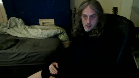 bangintoleather online show from June 13, 2026, 2:42 am