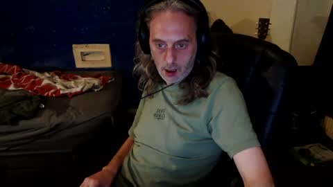 bangintoleather online show from July 14, 2026, 2:05 am