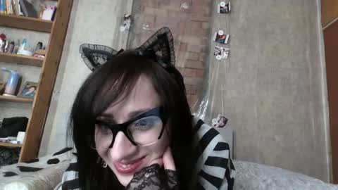barbie_rococo online show from April 24, 2026, 7:27 pm