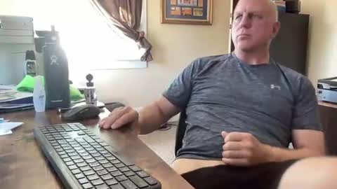 baritonesinger online show from July 10, 2026, 4:09 pm