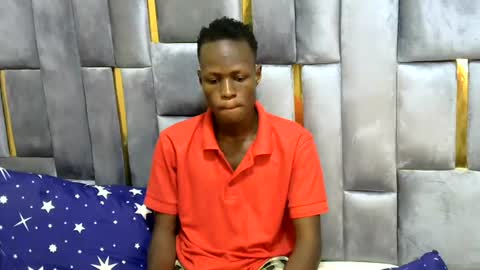 bashlouis1 online show from July 21, 2026, 11:34 am