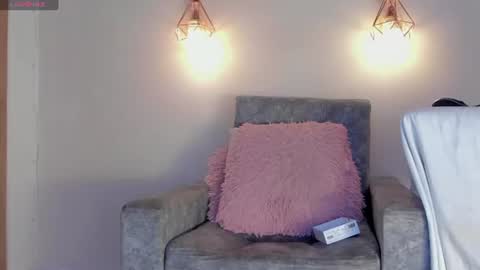 battista  online show from July 18, 2026, 10:02 pm