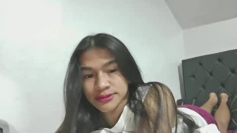SEXY TRIO online show from June 16, 2026, 6:21 pm
