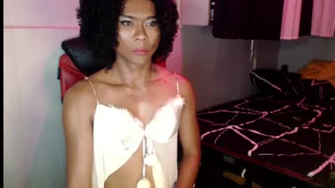 beatrix022 online show from July 23, 2026, 5:44 pm