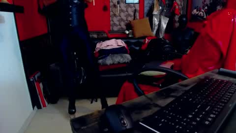 BelatrixDomme online show from July 10, 2026, 8:07 am