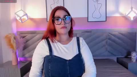 Bella online show from July 3, 2026, 1:39 pm