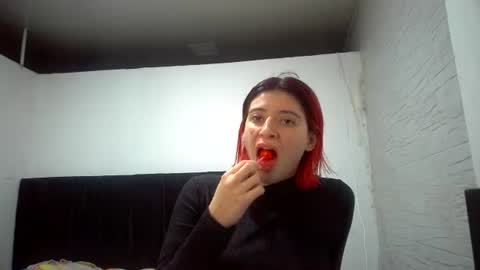 bella_thorne1999 online show from July 4, 2026, 3:02 am