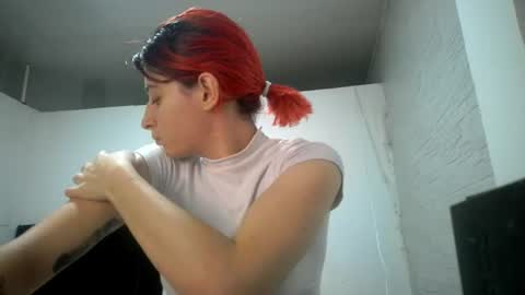 bella_thorne1999 online show from July 7, 2026, 2:36 am