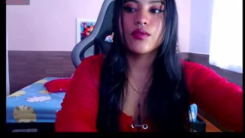 Snapshot of bella_warzon chatting on April 22, 2026, 8:10 pm bella_warzon online show from April 22, 2026, 8:10 pm