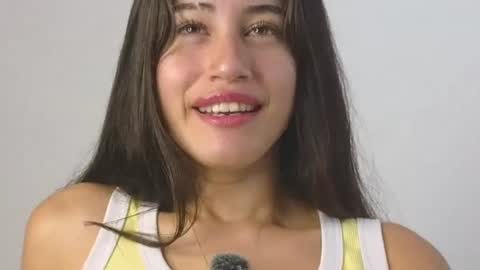 Bella online show from July 10, 2026, 2:52 pm