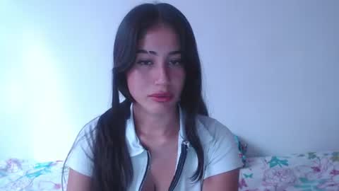 Bella online show from July 21, 2026, 8:33 pm