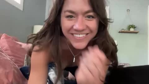 bendlikebecks online show from May 15, 2026, 5:20 pm